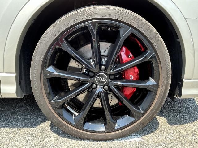 AUDI RS Q3