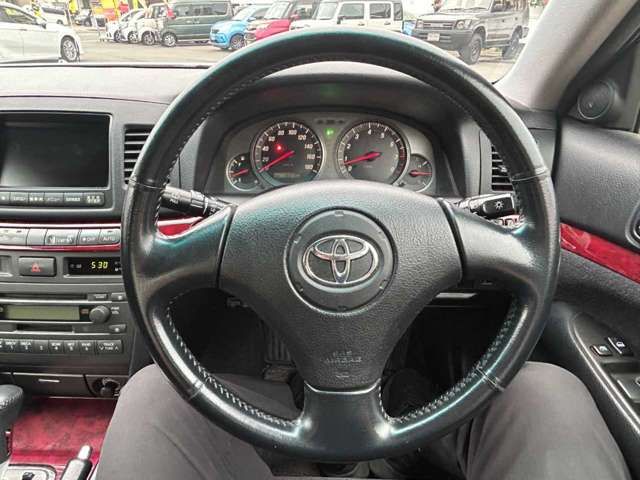 MARK2 sedan