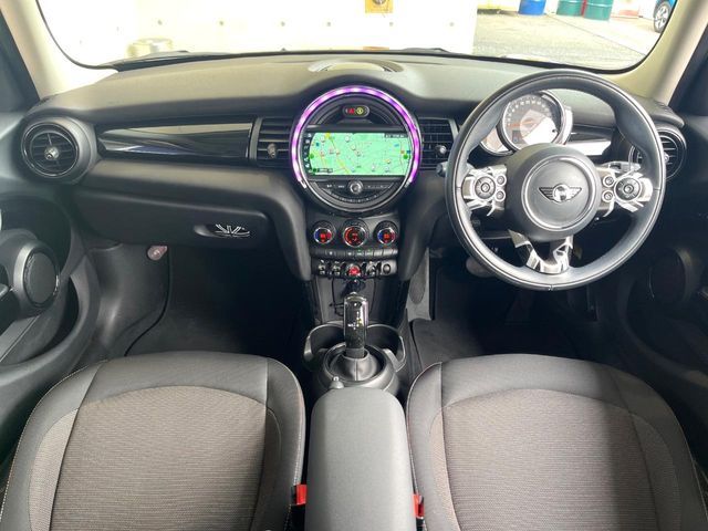 MINI COOPER 5DOOR