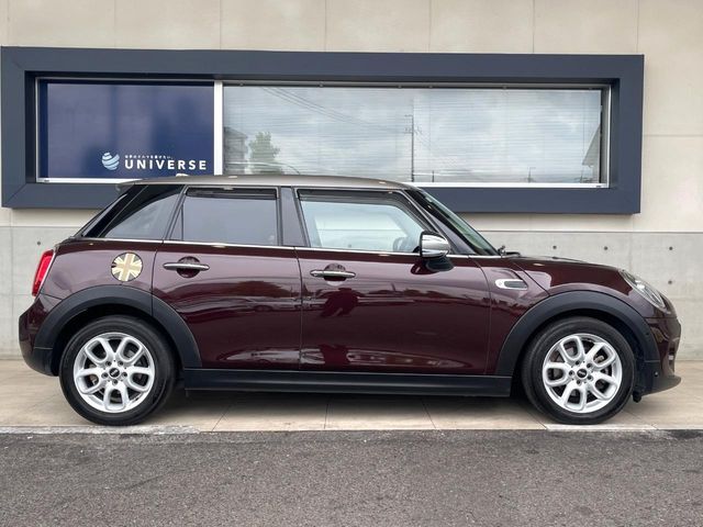 MINI COOPER 5DOOR