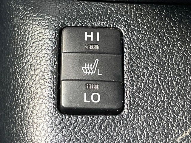PRIUS 4WD