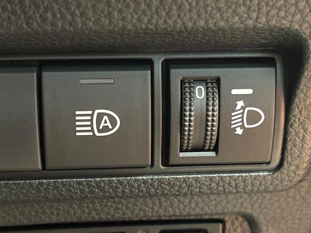 COROLLA CROSS HYBRID