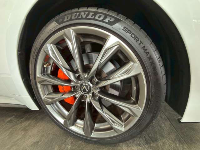 LEXUS IS300h