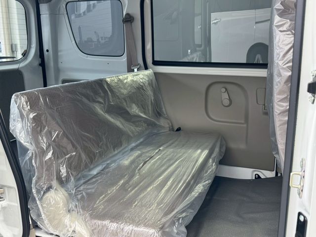 CLIPPER van