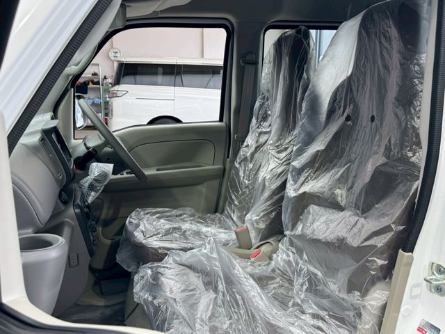 CLIPPER van