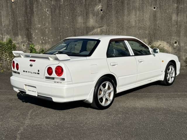 SKYLINE
