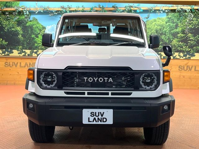 LANDCRUISER 70