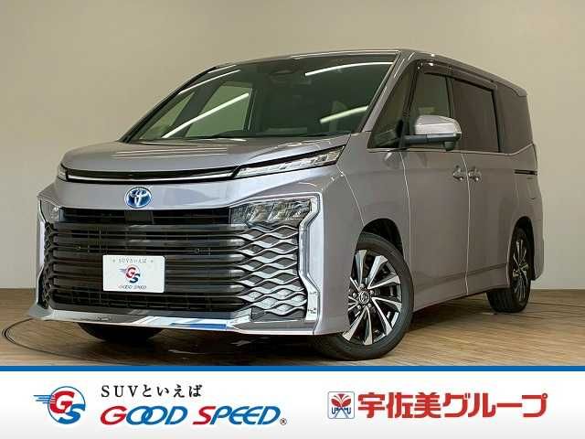 VOXY HYBRID