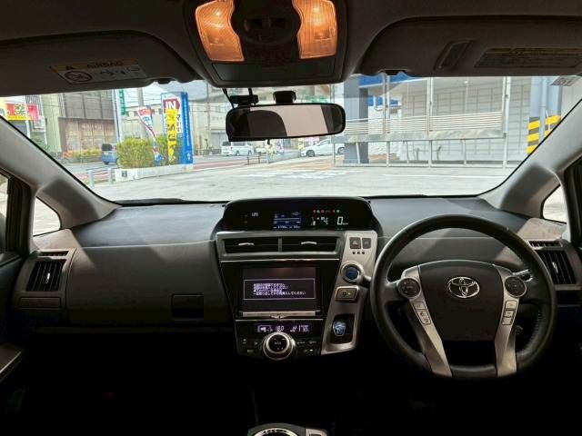 PRIUS Alpha