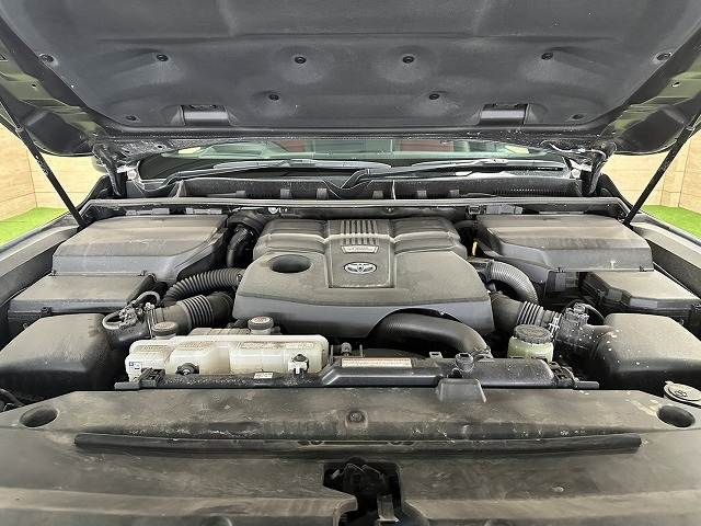 LANDCRUISER wagon