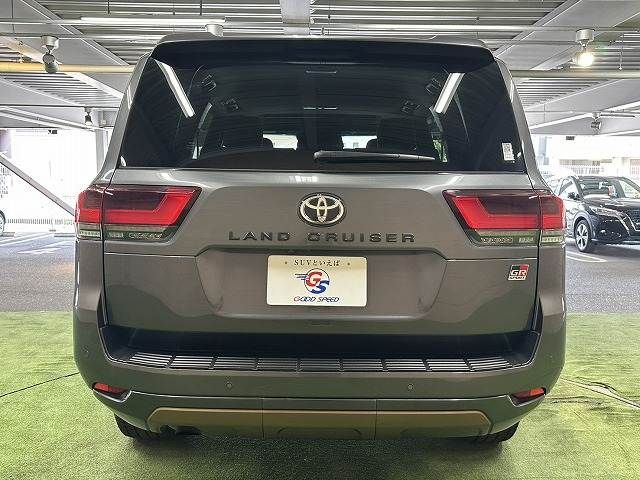 LANDCRUISER wagon