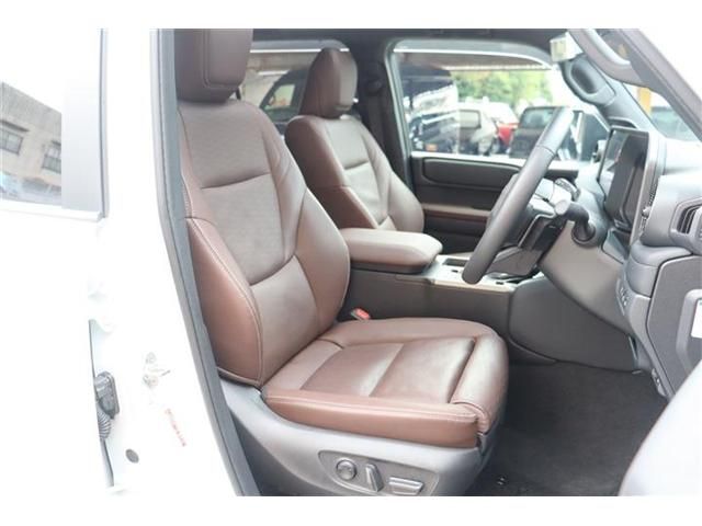 LANDCRUISER 250