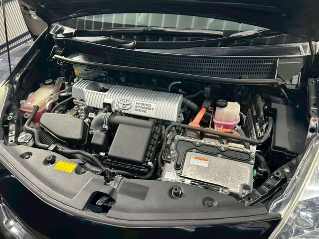 PRIUS Alpha