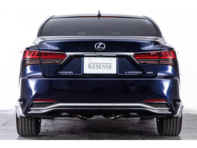 LEXUS LS500h 4WD