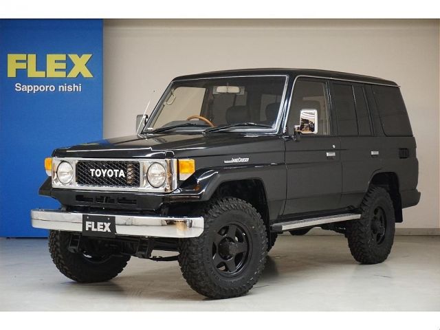 LANDCRUISER van