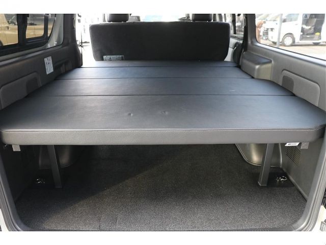 HIACE van 4WD