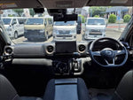 CARAVAN van 2WD