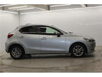 MAZDA2