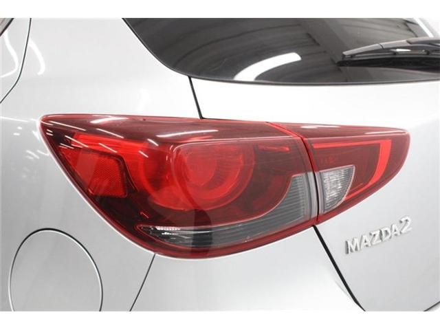 MAZDA2