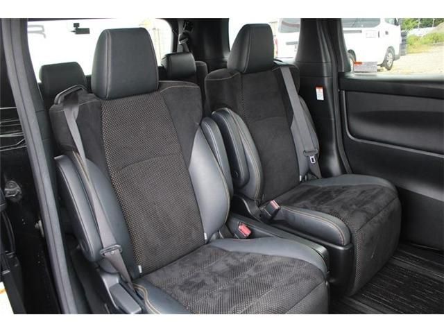 VELLFIRE  HYBRID 4WD