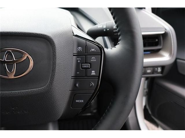 PRIUS 4WD