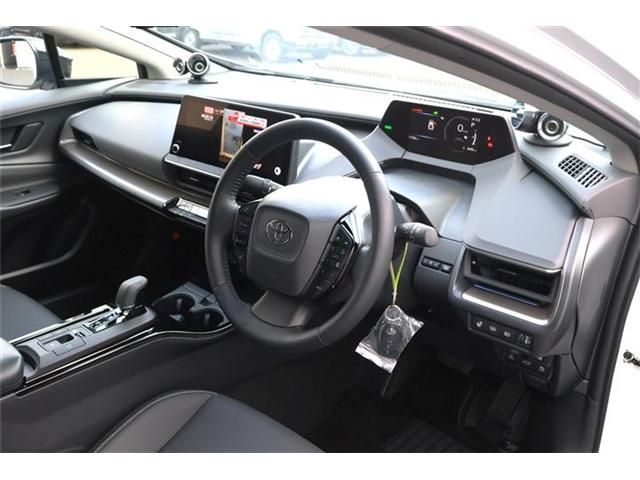 PRIUS 4WD