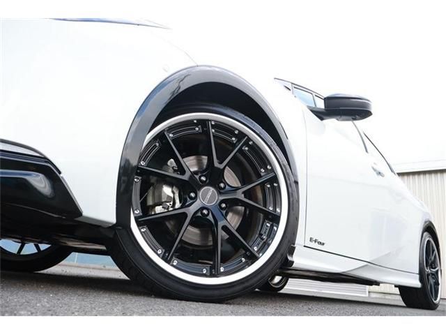 PRIUS 4WD