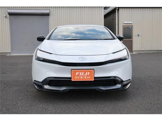 PRIUS 4WD