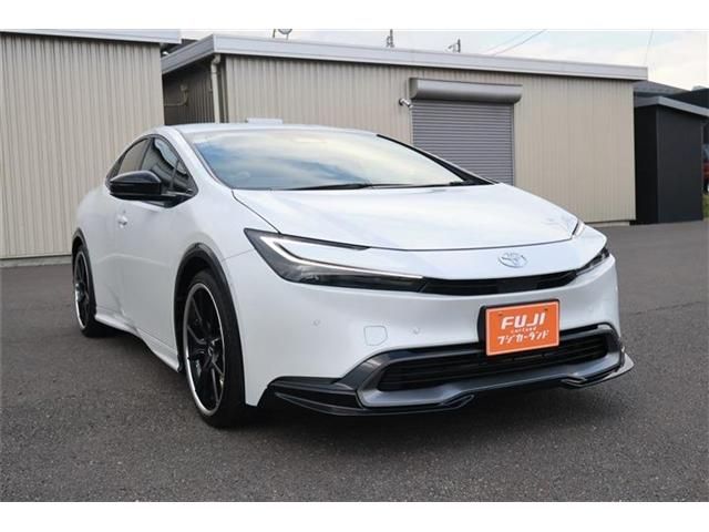 PRIUS 4WD
