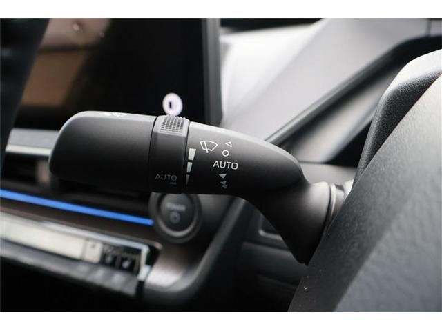 PRIUS 4WD