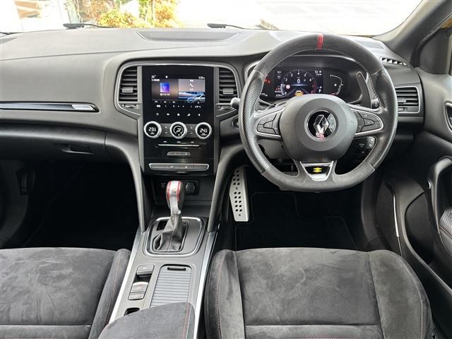 RENAULT MEGANE hatchback