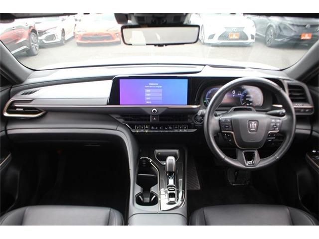 CROWN SPORT