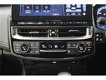 CROWN sedan hybrid 4WD