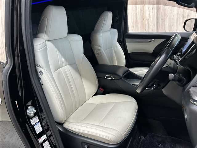 ALPHARD hybrid 4WD