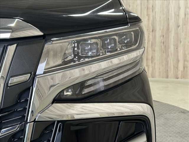 ALPHARD hybrid 4WD