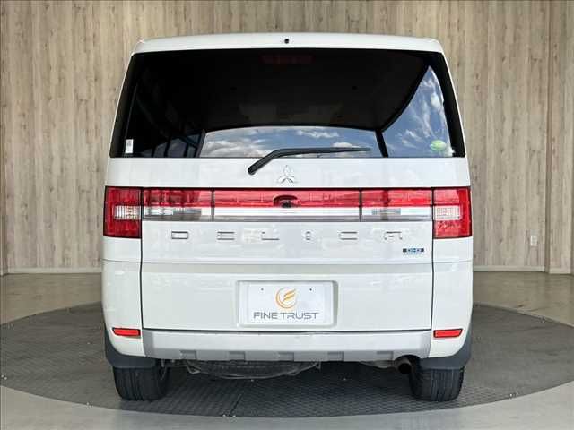 DELICA D:5 4WD