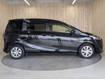 SIENTA HYBRID
