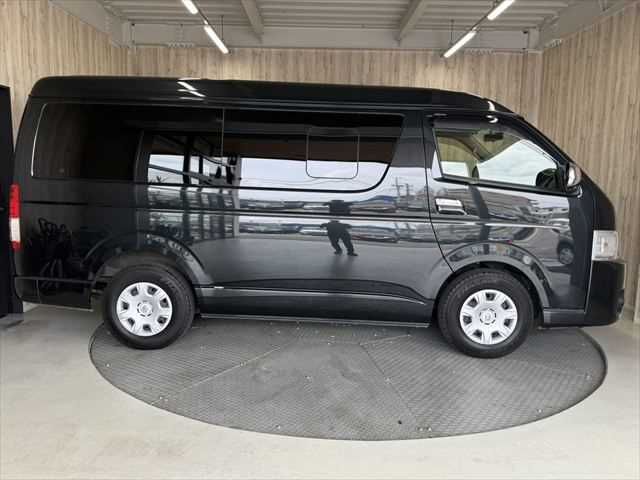 HIACE wagon