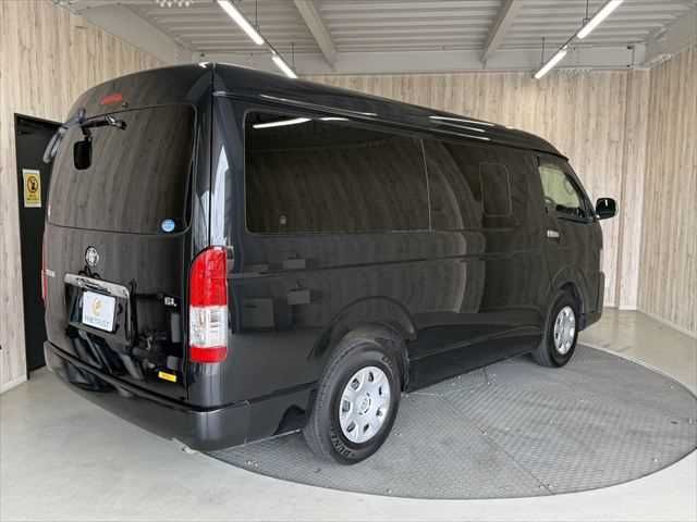 HIACE wagon