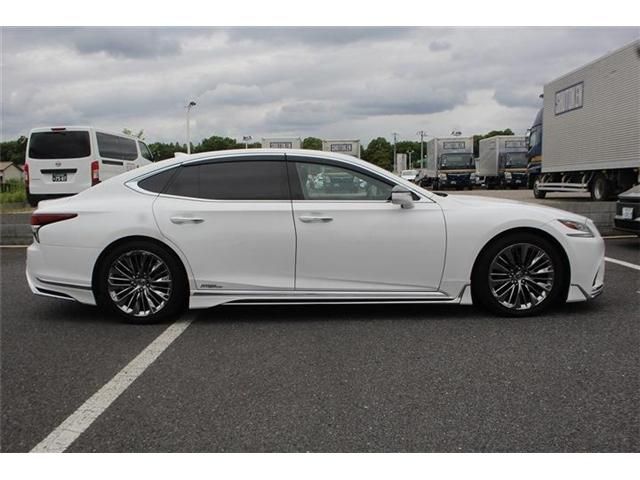 LEXUS LS500h