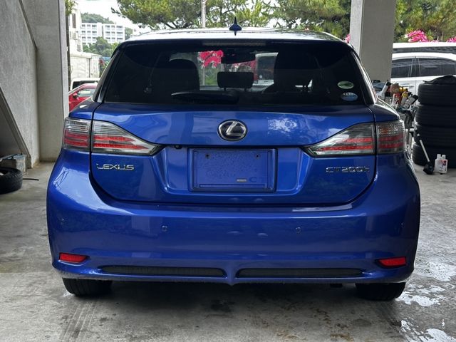 LEXUS CT200h