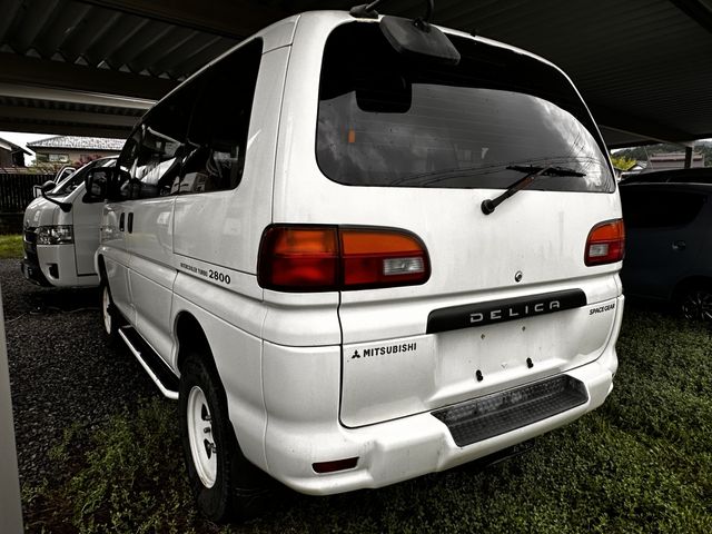 DELICA SPACE GEAR  4WD