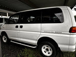 DELICA SPACE GEAR  4WD
