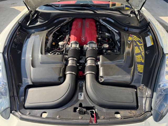 FERRARI California 30