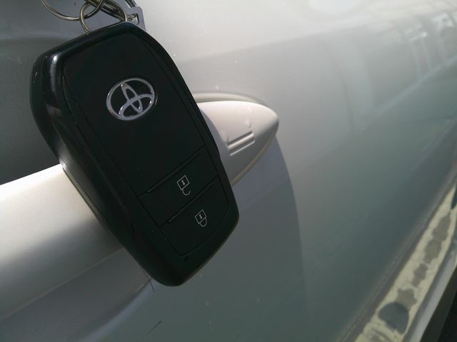 YARIS CROSS HYBRID