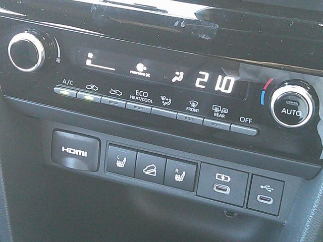 YARIS CROSS HYBRID