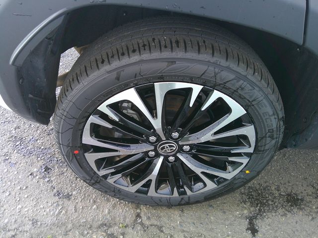 YARIS CROSS HYBRID