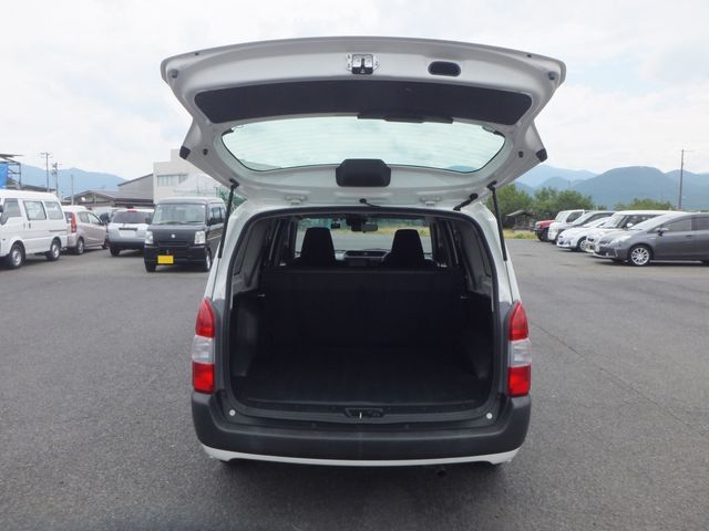 SUCCEED van 4WD
