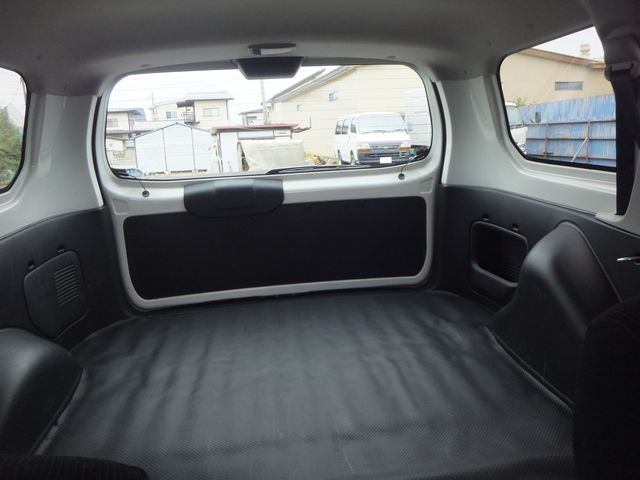 SUCCEED van 4WD