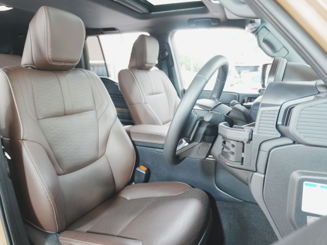 LANDCRUISER 250